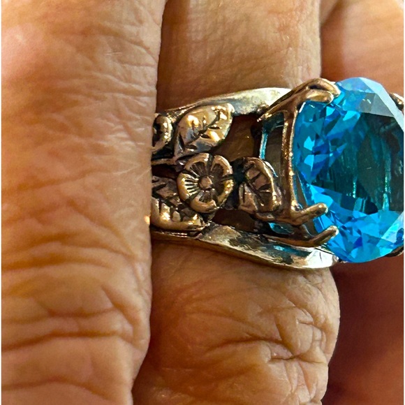 Silpada size 9 aqua marine and sterling silver. New - Picture 4 of 6